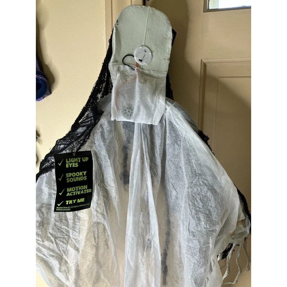 Unbranded halloween poseable